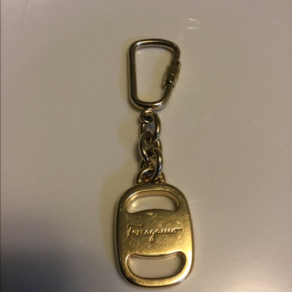 Salvatore Ferragamo Keychain 100% Authentic Unisex - Picture 4 of 8